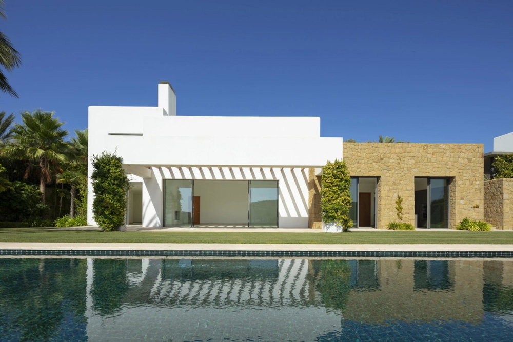 Frontline golf villa for sale in Casares del Sol – Casares Golf, Casares | Green 10 – Villa 4 722559754