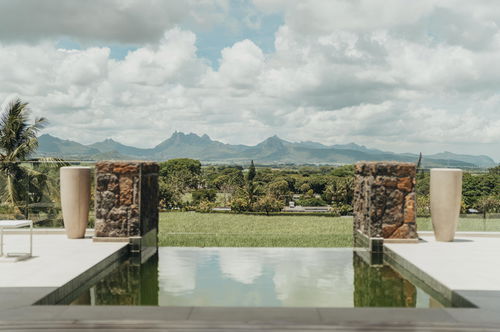Buy a Magnificent Penthouse with Infinity Pool in Northern Mauritius – Belle Vue Harel 751011965