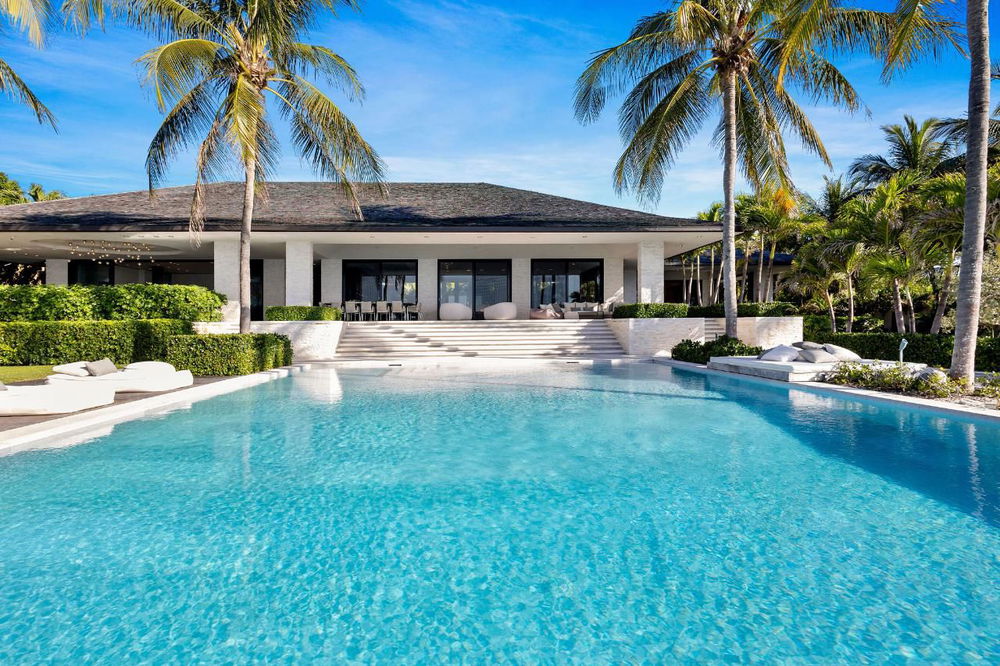 Prestigious beachfront property for sale, an oasis of elegance in the Bahamas 787569152