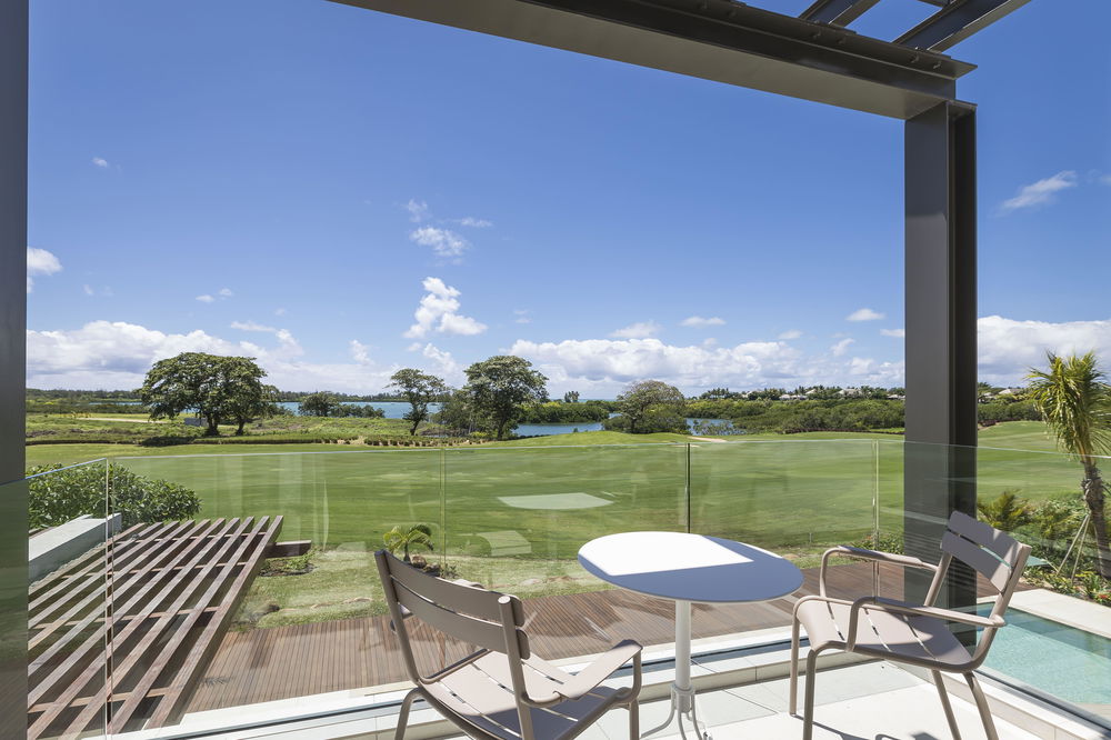 Contemporary 4 bedroom villa with golf view in Anahita, Mauritius 793584401