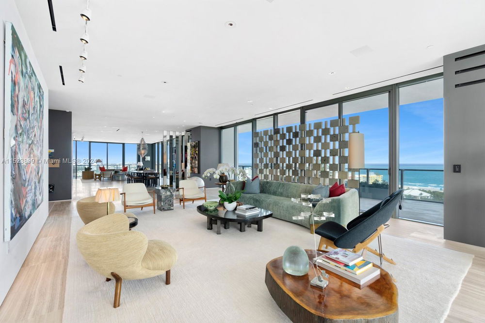 Luxury 5 bed/6 bath Residence with Panoramic View in Miami Beach 819018196