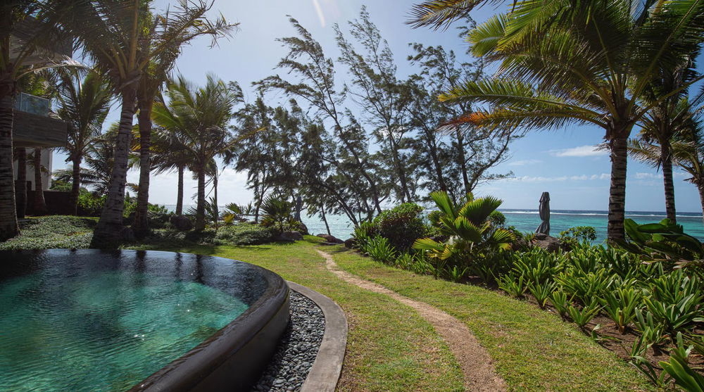 Penthouse in Palmar by the sea with panoramic views, swimming pool and private beach 828909658