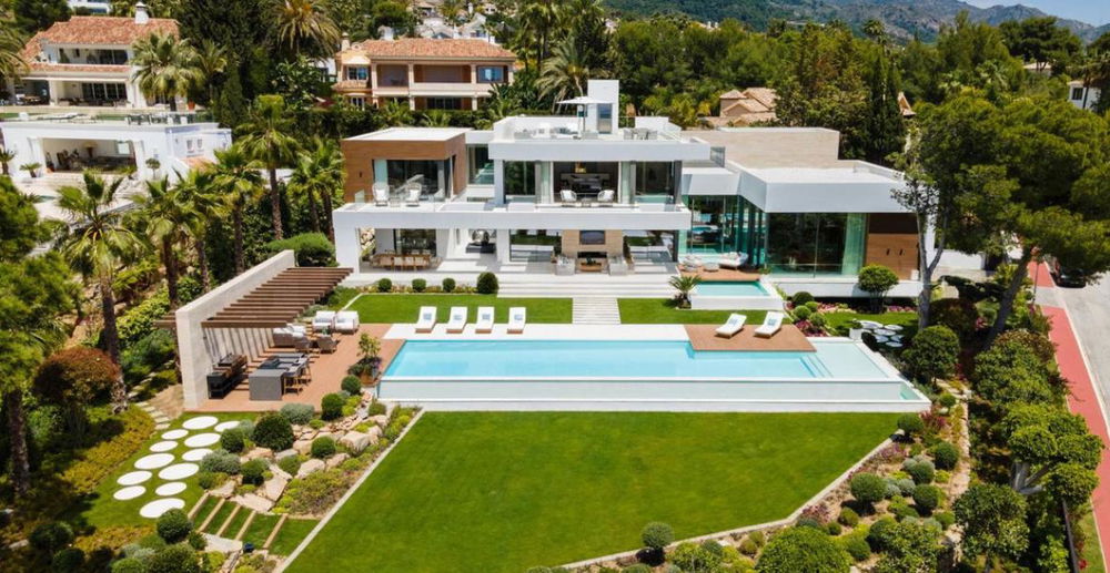 Exceptional villa with panoramic sea views in Sierra Blanca, Marbella 837424306