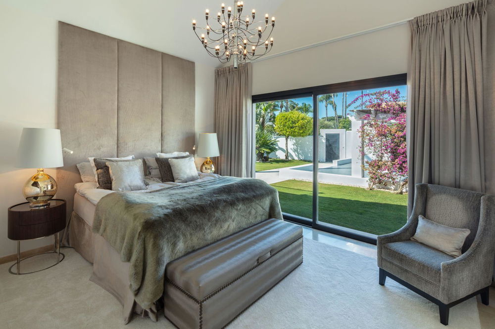 Modern villa for sale in the heart of Marbella’s golf valley 840787192