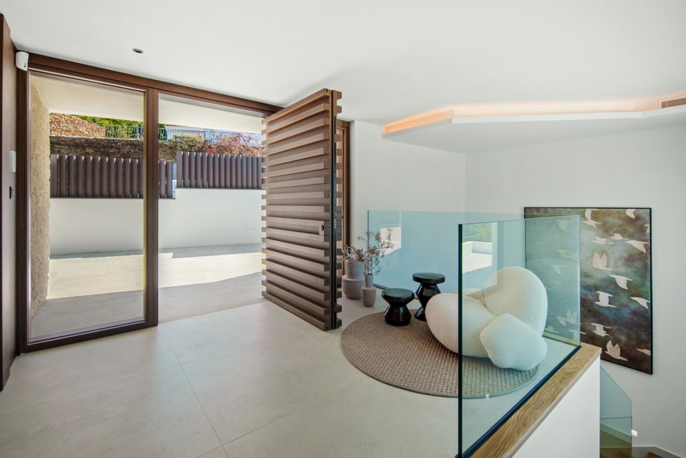 Sea-view villa for sale in Marbella Este, Marbella | Rosario 430 841954316