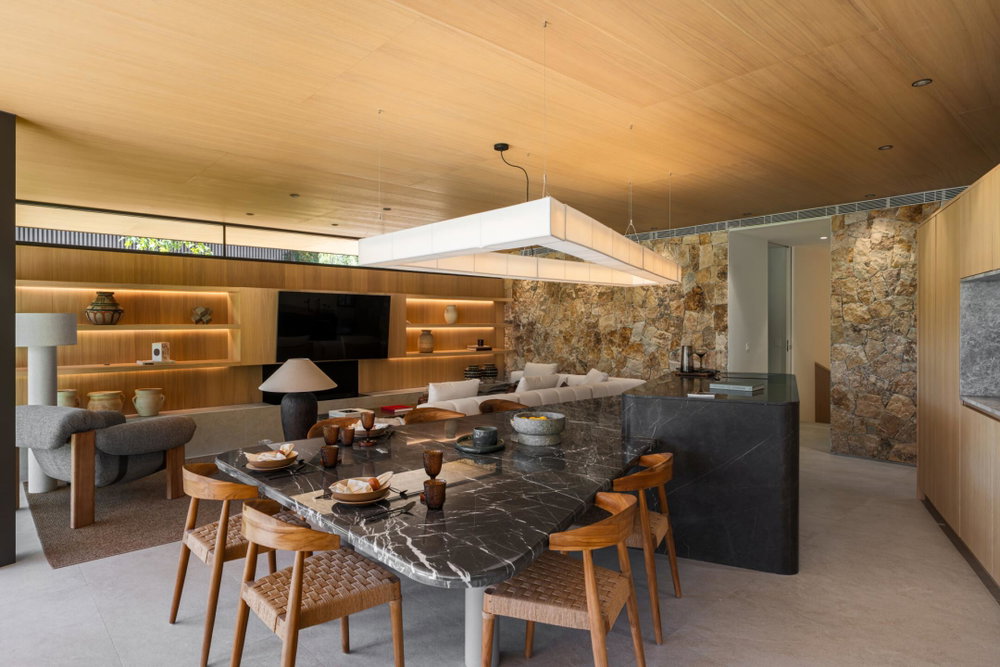 Sea-view villa for sale in Nueva Andalucia, Marbella | Cerquilla 57A 923207500