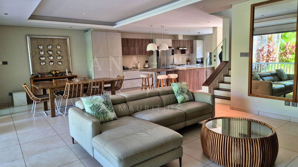 3-bedroom townhouse for sale in Anahita, with golf views, private pool, and smart home technology 946972068