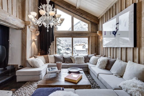 Exceptional Chalet in Val d’Isère: Luxury and refinement in the heart of the Alps 962986337