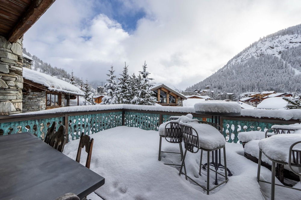 Exceptional Chalet in Val d’Isère: Luxury and refinement in the heart of the Alps 962986337