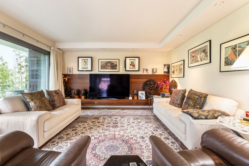 Elegant 3-Bedroom Apartment in the Exclusive Spazio Condominium, Estoril 1260097384