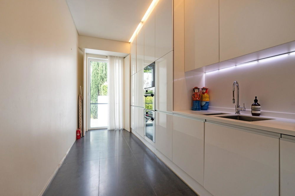 Magnificent Apartment T4, Lapa, Estrela 2772600924