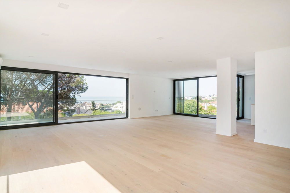 Exceptional Three-Bedroom Apartment with Panoramic Sea Views, Estoril 2759335554