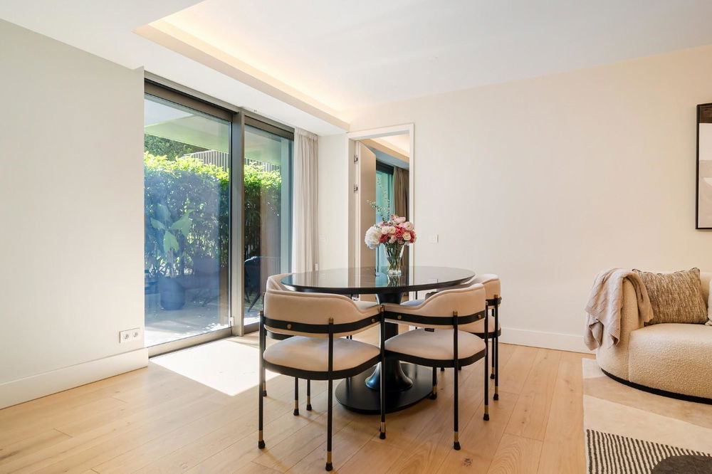 Exceptional, 3 Bedroom Duplex, Lapa, Lisbon 683909683