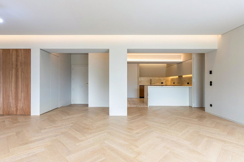 Renovated Three-Bedroom Apartment in the Iconic Entreposto Building – Amoreiras, Lisbon 3208352008