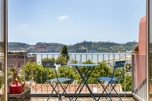 3-Bedroom Duplex Apartment with River View – Belém, Lisbon 3783772791