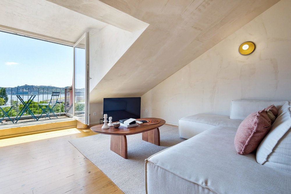 3-Bedroom Duplex Apartment with River View – Belém, Lisbon 3783772791