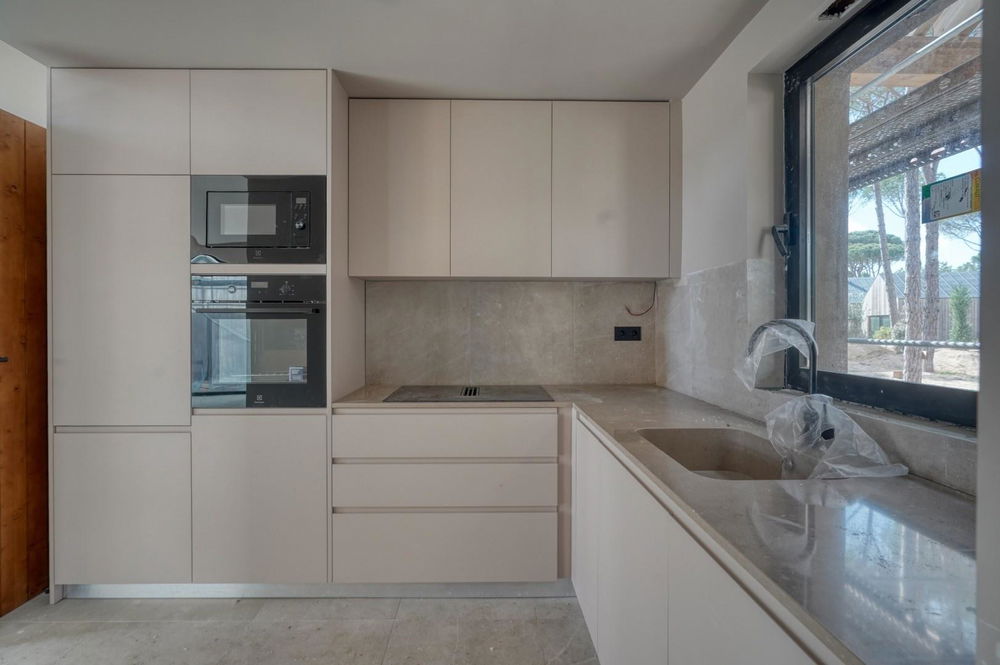 Exceptional Two-Bedroom Villa in Sublime Comporta Villas 1046897246