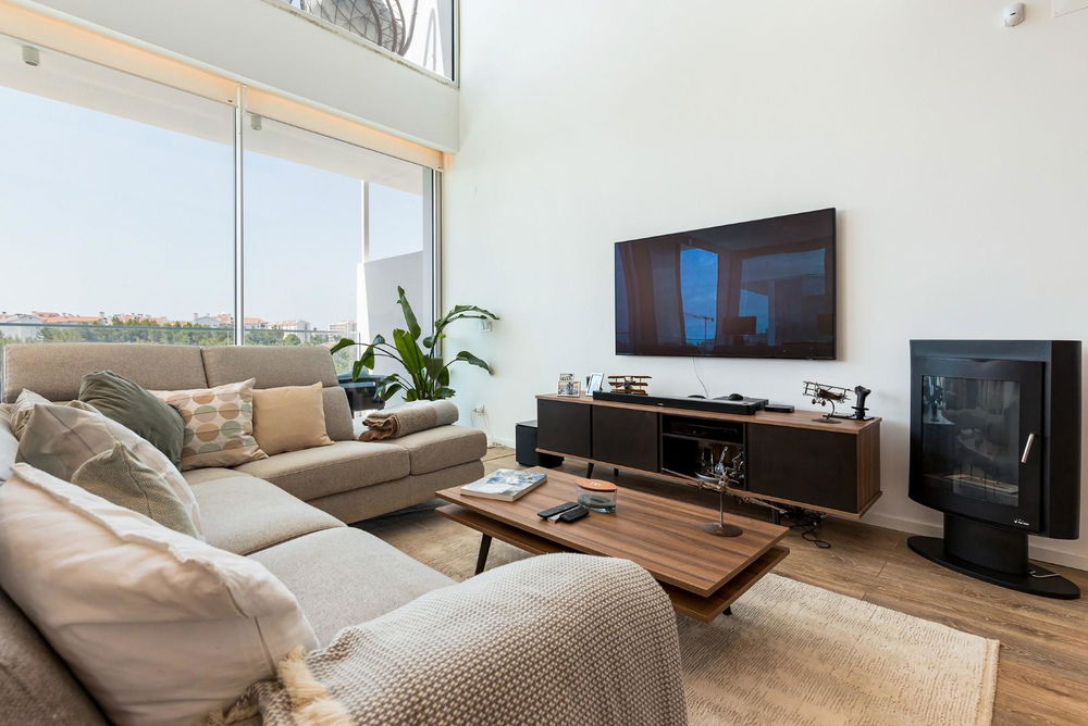 Excellent 4+2 bedroom villa in Monte Estoril, Cascais 1235108263