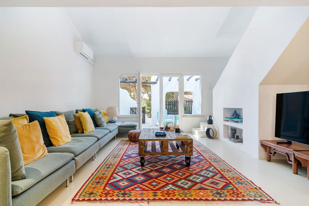 Fully Furnished & Renovated Townhouse, Quinta da Marinha, Cascais 3702715329