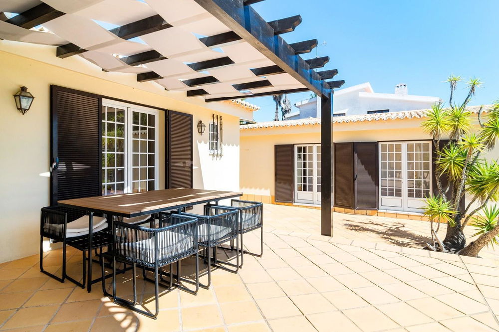 Excellent, 5 bedroom Detached Villa, Arrábida Natural park 891966736