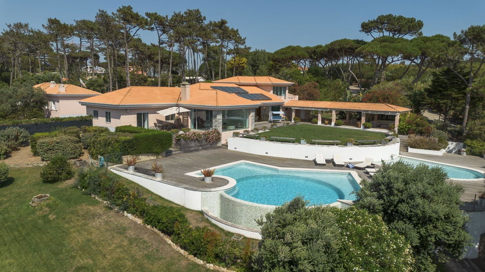 A Rare Coastal Estate of Unparalleled Privacy and Views 2455049112