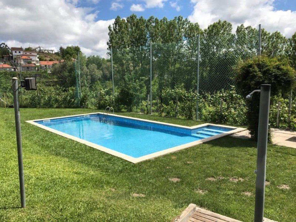 Property with land and swimming pool in Travassós – Fafe, Braga 1073097380