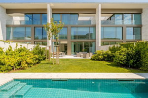 3+1 bedroom triplex house with garden in Legacy 2131772713