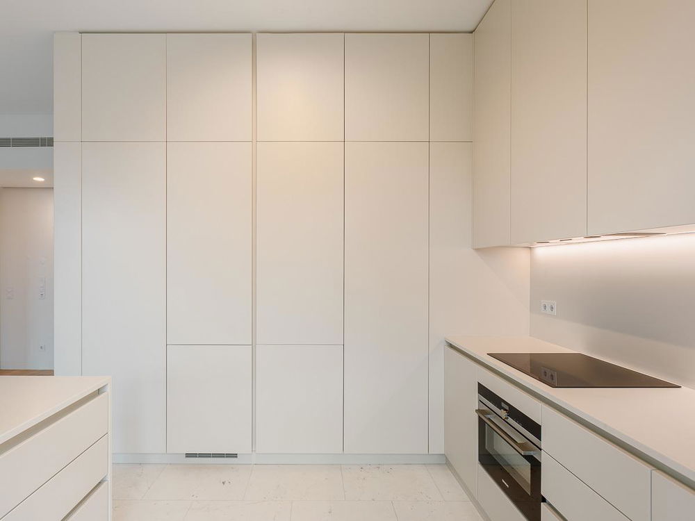 2 Bedroom Apartment with Parking Villa Infante, Lisbon 1328301547