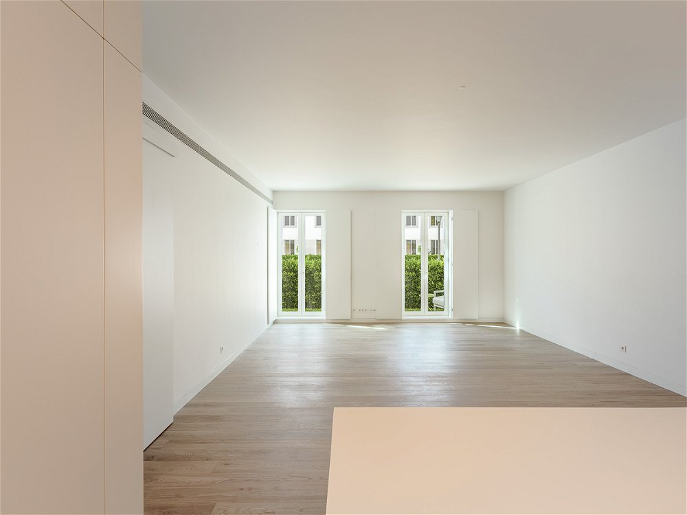 3 Bedroom Apartment with Balcony Villa Infante 2571162187