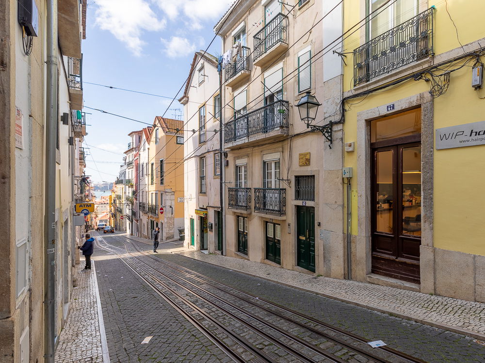 Building in Santa Catarina, Lisbon 165255784