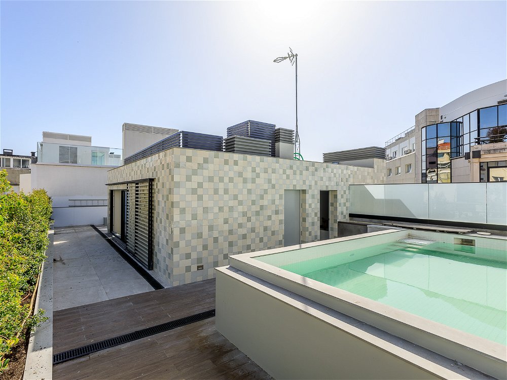4+1-bedroom duplex apartment, in Avenidas Novas, Lisbon 3344643789