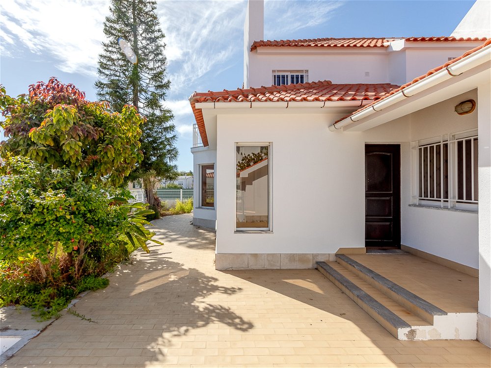 4+2-bedroom villa, with garden and garage, in Restelo, Lisbon 609772862