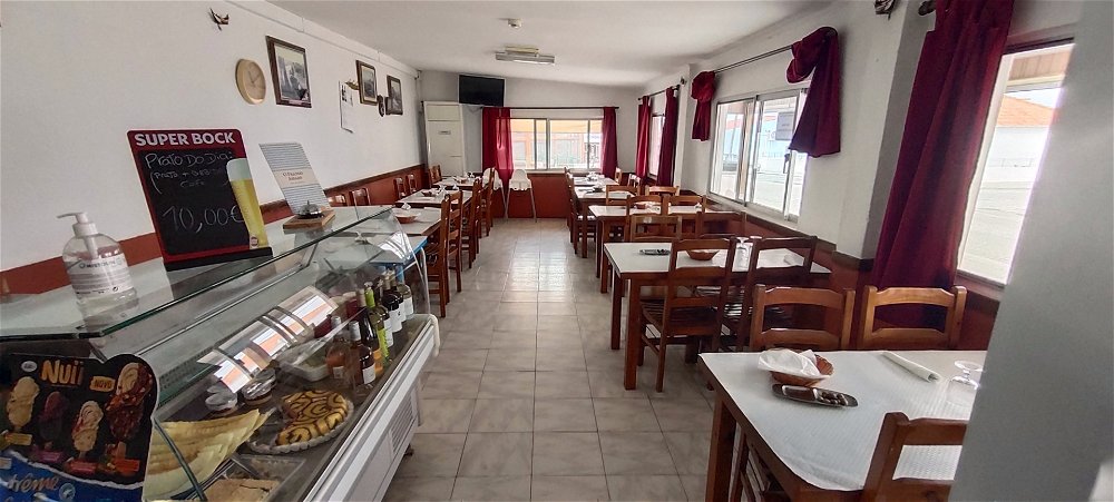 Shop and attached house in the centre of Carrasqueira, Comporta 2301194799