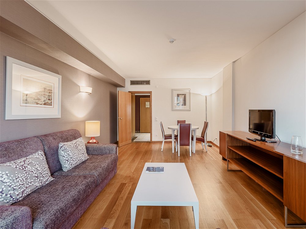 1-bedroom apartment near Avenida da Liberdade, in Lisbon 3716687175