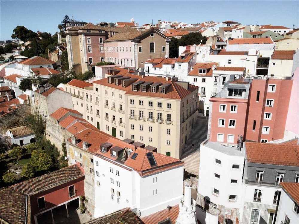 1 Bedroom, Rocio Salema Courtyard, Rossio, in Lisbon 1458976
