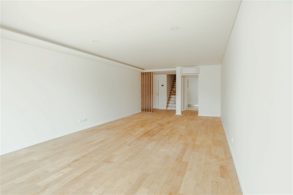 3-bedroom duplex apartment in Monte Estoril, Cascais 1357614440