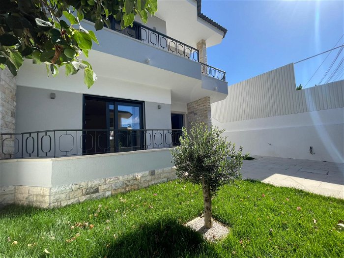 3+1-bedroom villa with garden and garage, in Cascais 3371482798