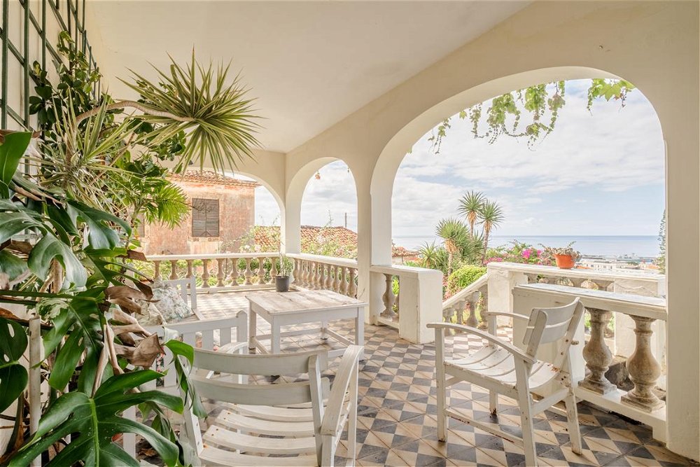 Property with sea and garden views, in Funchal, Madeira Island 1555264626