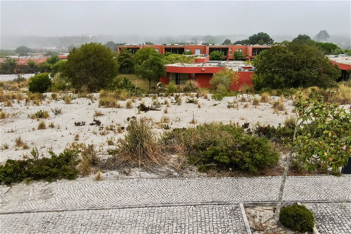Land for a villa, in Bom Sucesso Resort, Óbidos 2313107549