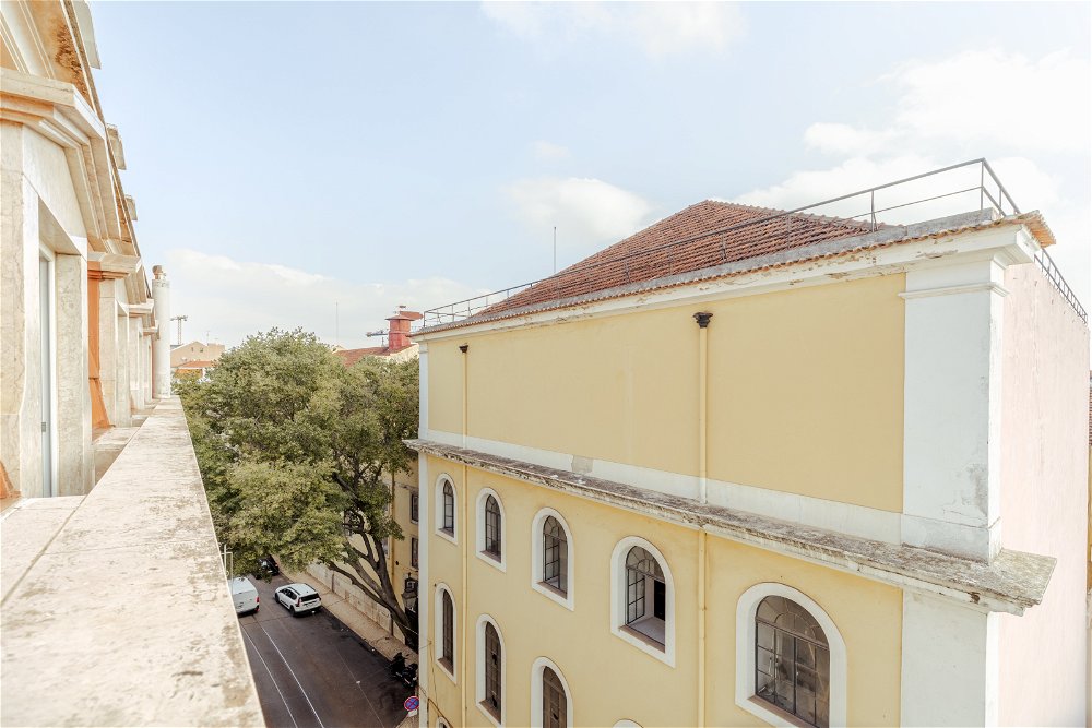 2-bedroom apartment with river view, in Chiado, Lisbon 3543613158