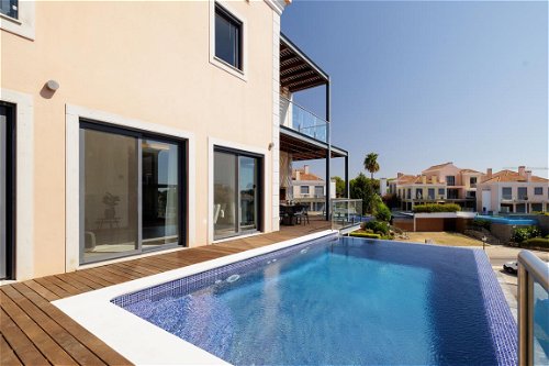 2 Bed with pool, Golf Residences Vale do Lobo, Algarve 539387060
