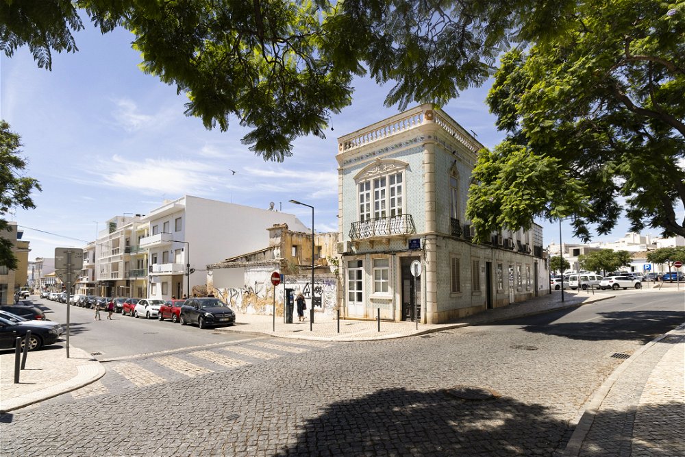 Buildings for works in the centre of Faro, Algarve 310442871