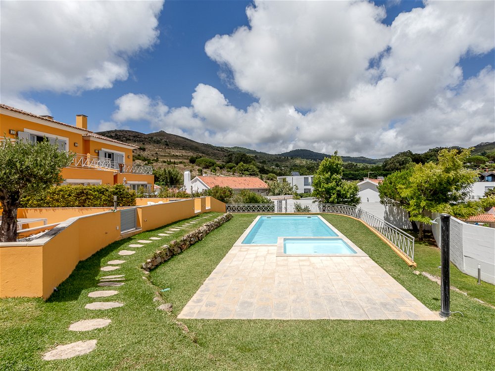 3+1-bedroom villa, in gated community, in Malveira da Serra 2572840328