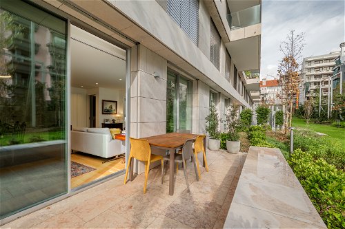 2-bedroom apartment, with garden and garage, Amoreiras 3827376485