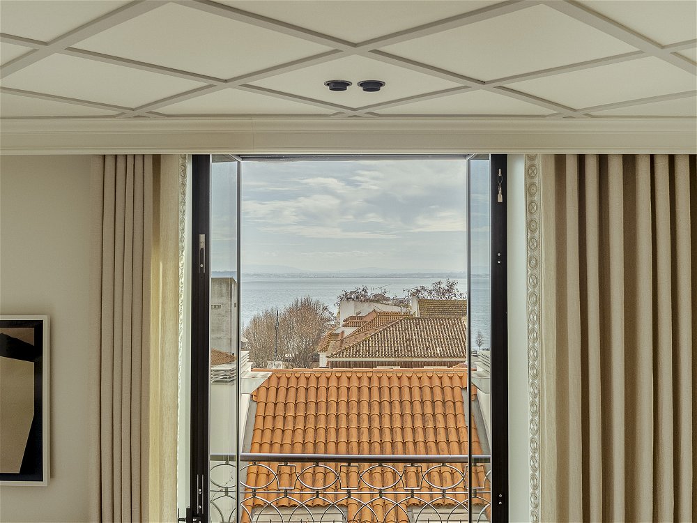 2+1 bedroom apartment, river view, in Chiado, Lisbon. 3088711053
