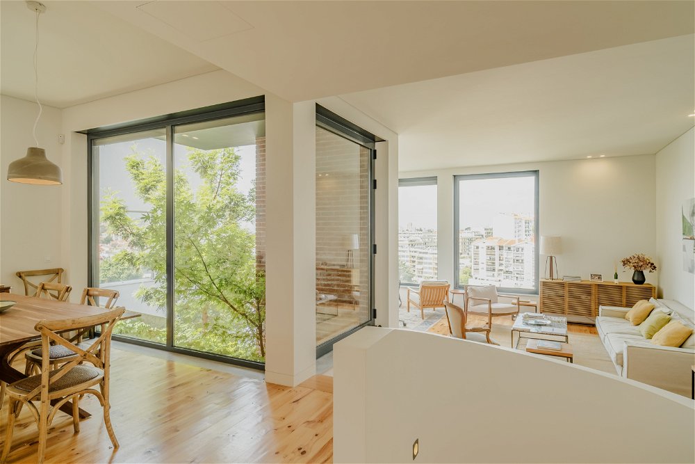 Contemporary 3+1 bedroom villa, in Monte do Estoril, Cascais 3460057285