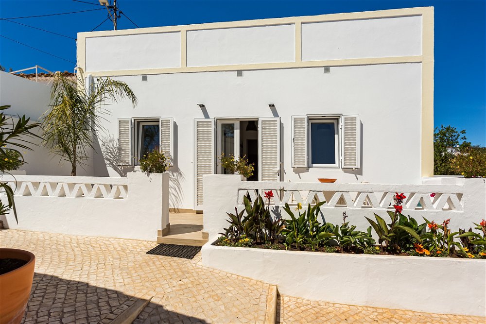 2+1-bedroom villa, in Benafim, Loulé, Algarve 1386175380