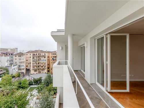 1-bedroom apartment with parking in downtown Porto 432319457
