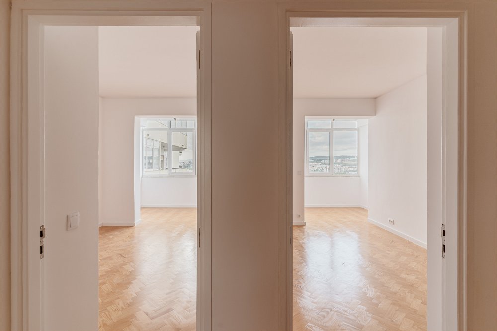 2-bedroom apartment with garage in Restelo, Lisbon 2566539508