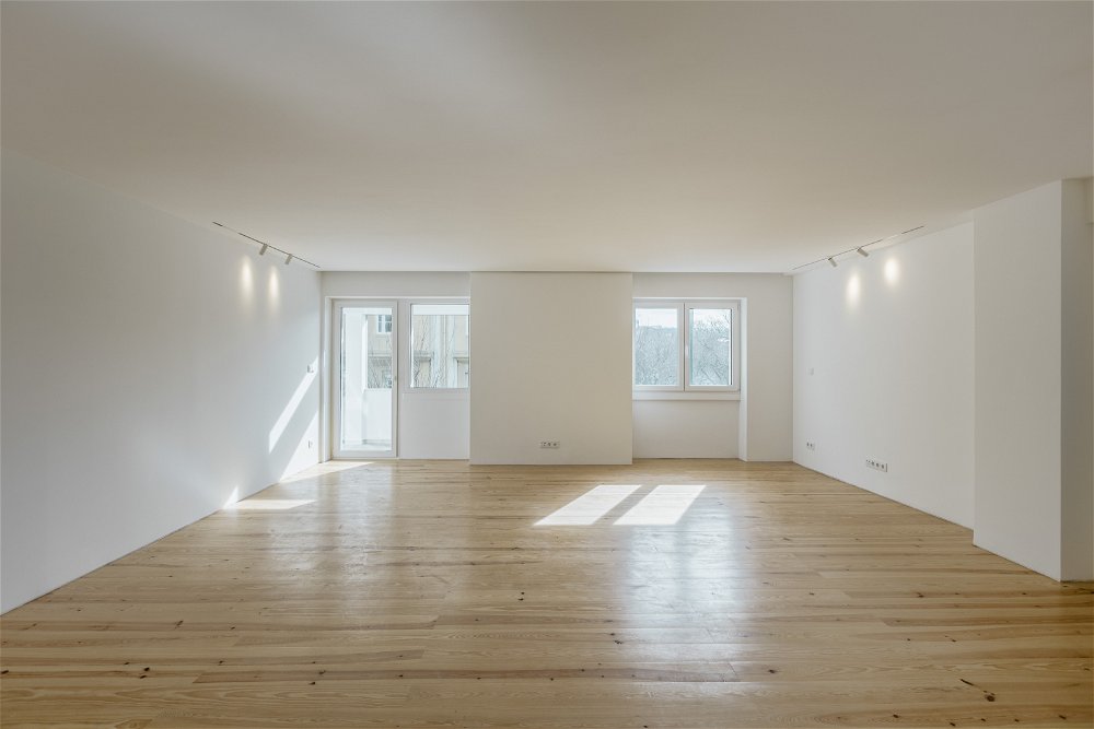 4-bedroom apartment, renovated, near Amoreiras, Lisbon 4203480714
